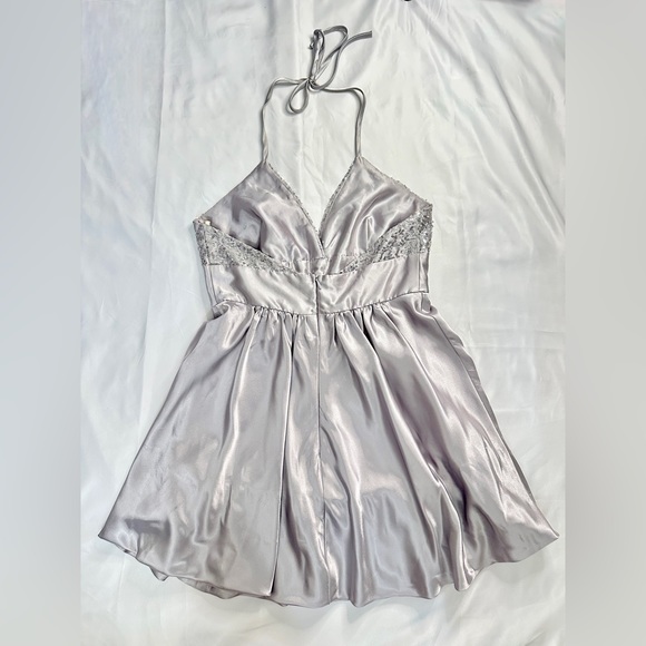 Fiesta Sparkly Glitter Silver Metallic Deep V Halter Mini Homecoming Dress - S - Picture 11 of 16